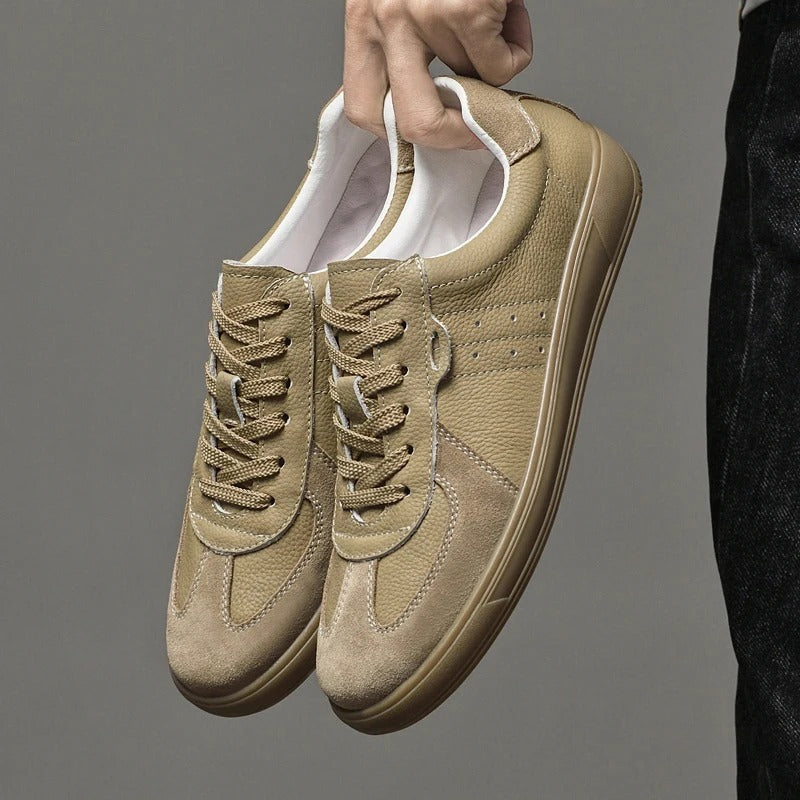 Sneakers in vera pelle
