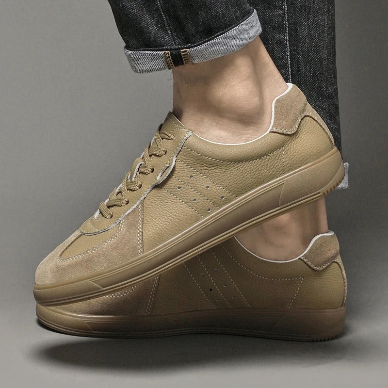 Sneakers in vera pelle