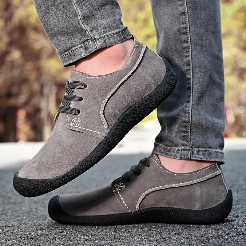 Scarpe in camoscio De Luca