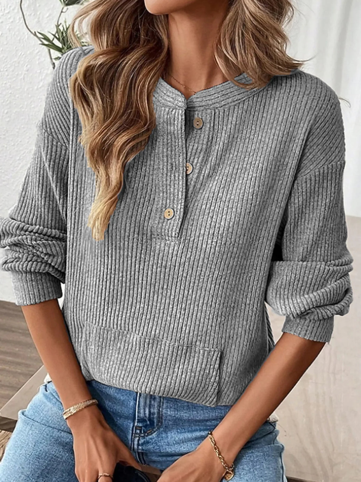 Fitch | Women's Relaxed Knit Sweater