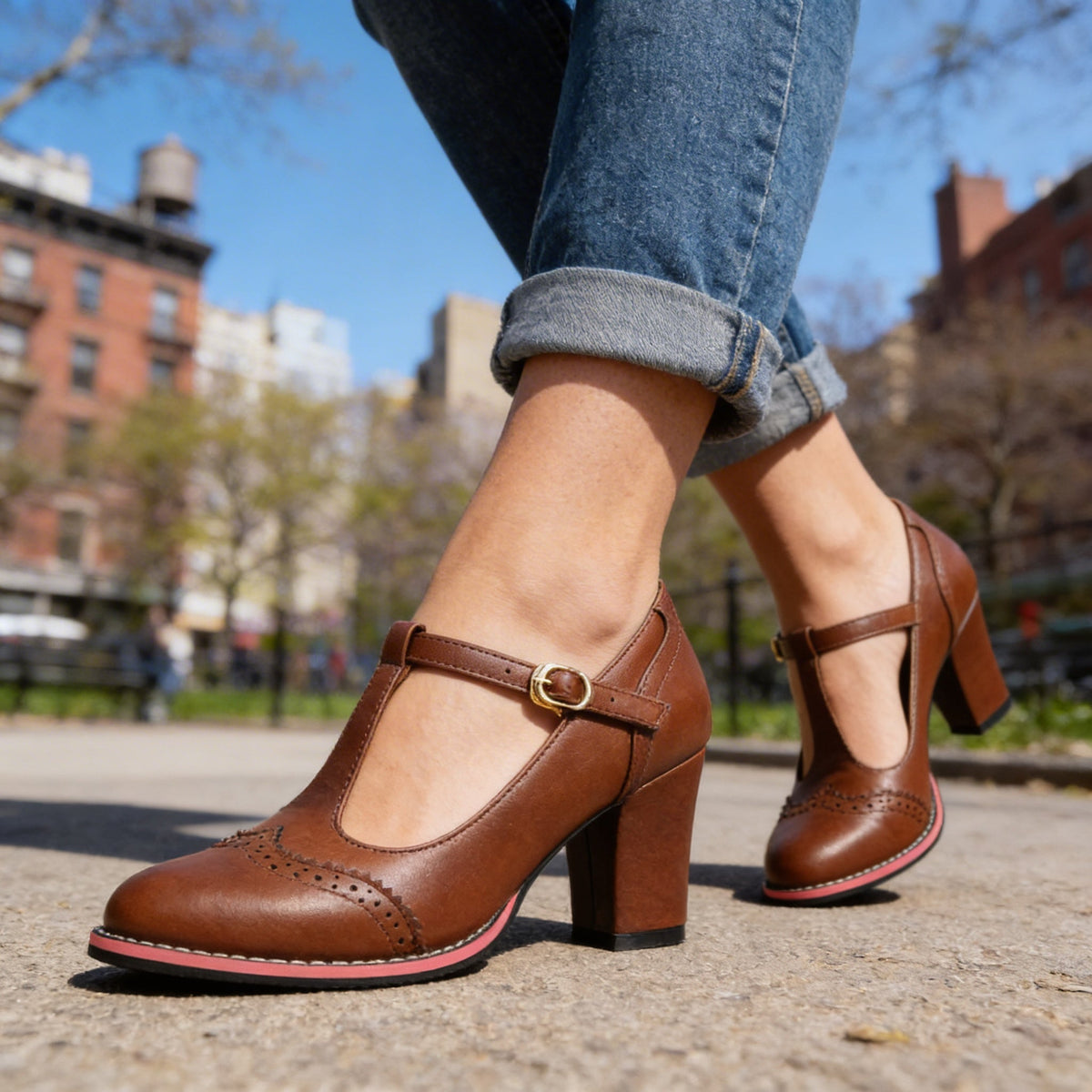 Abigail Brogue-Loafer