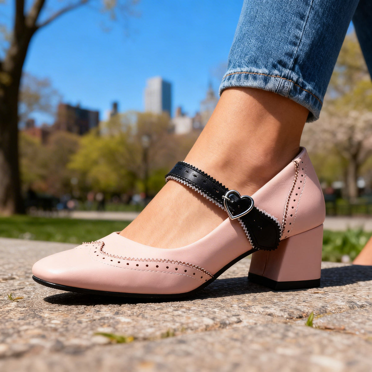 Shirley Brogue-loafers