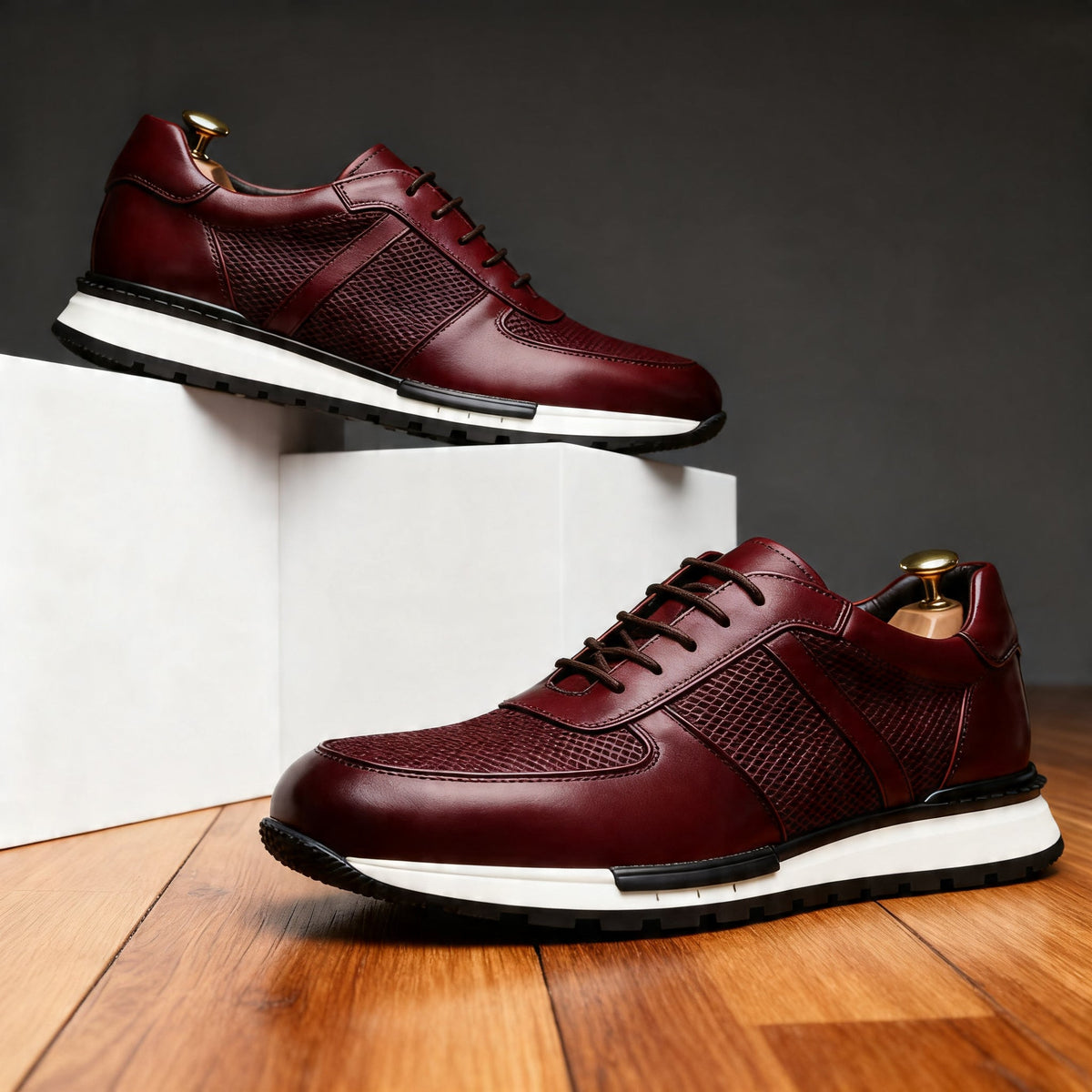 Daniel T. Brooks Leren Sneakers