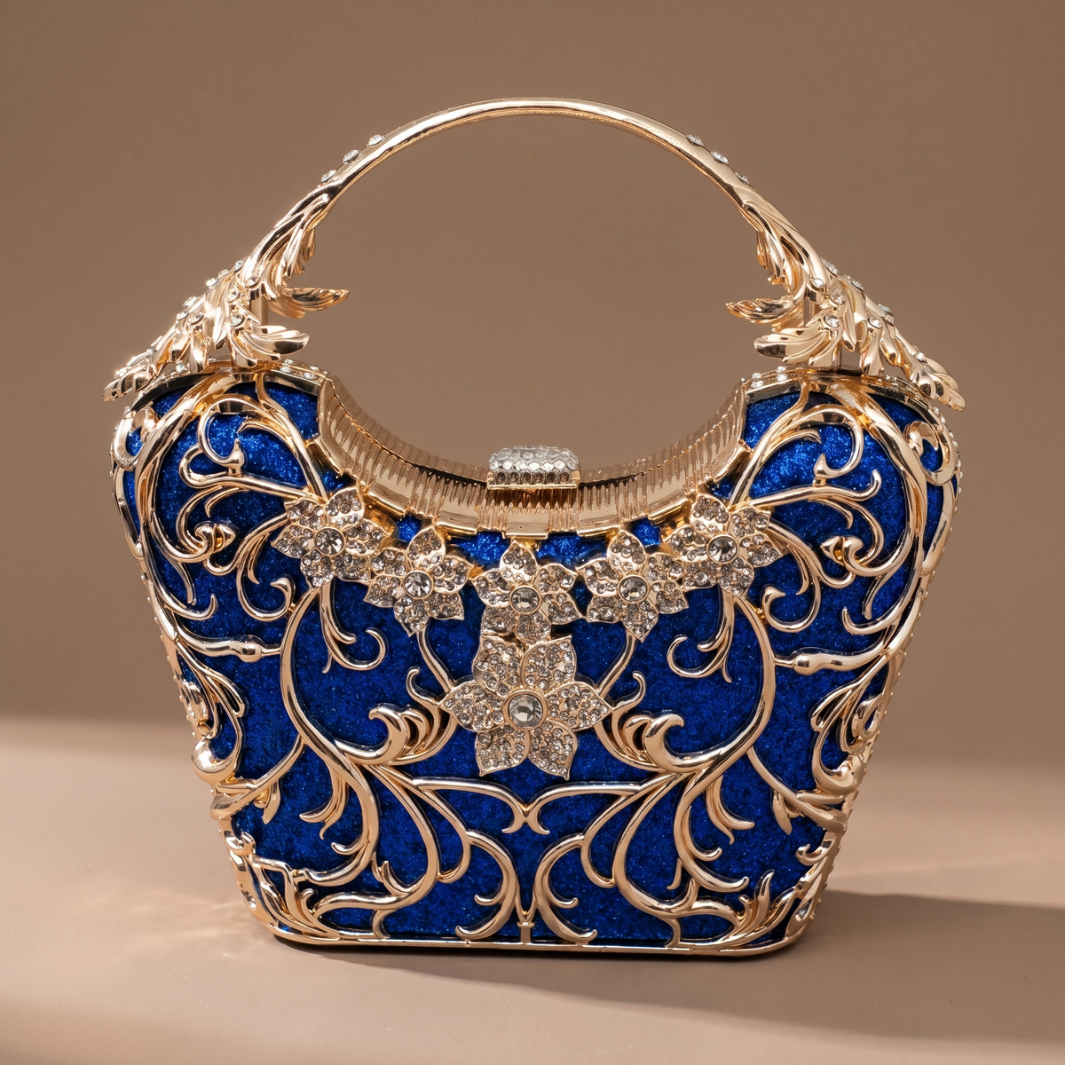 Evangeline Tas
