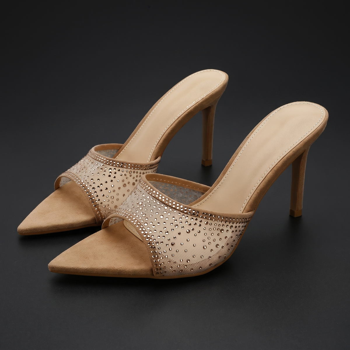 Mules Eden