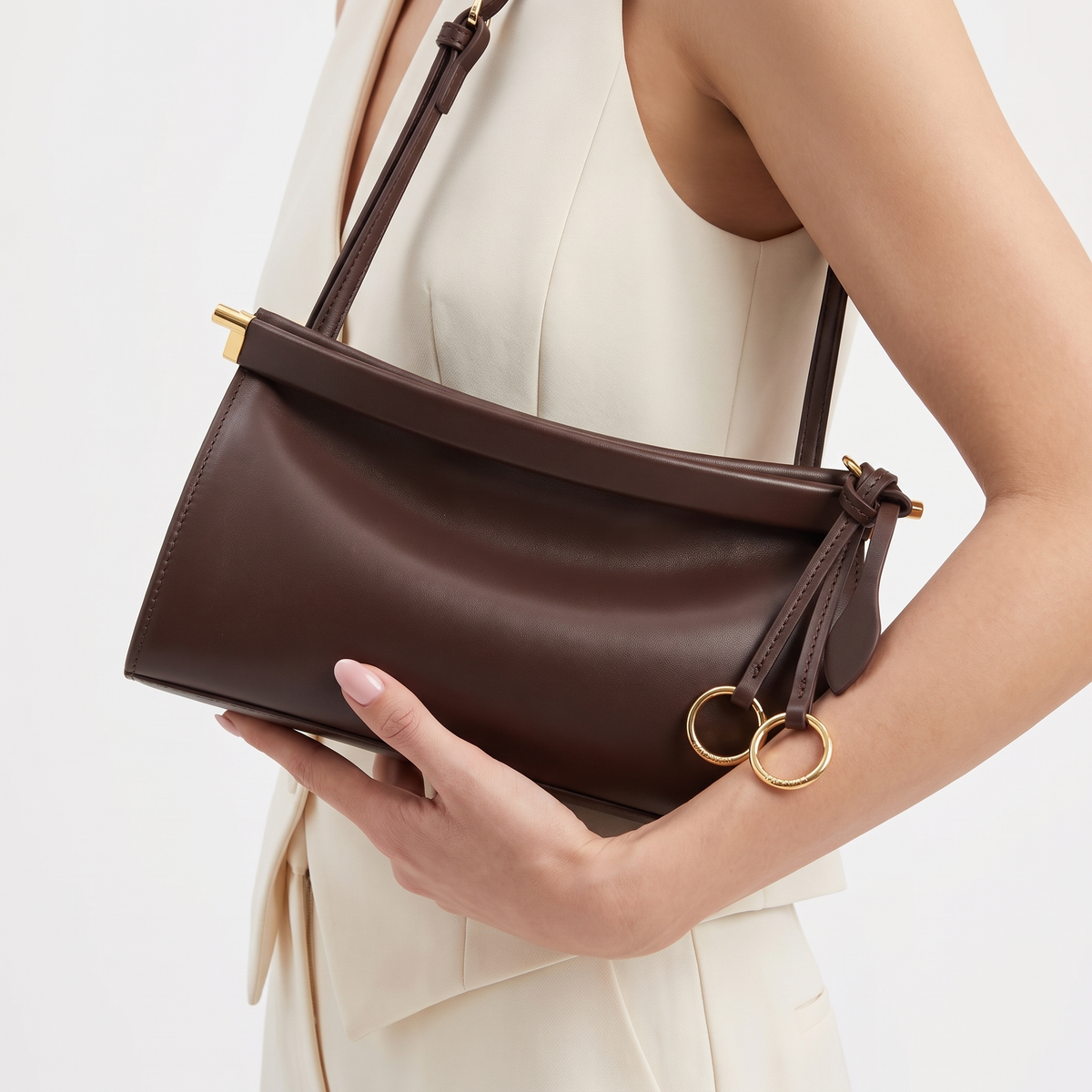Theia Tasche