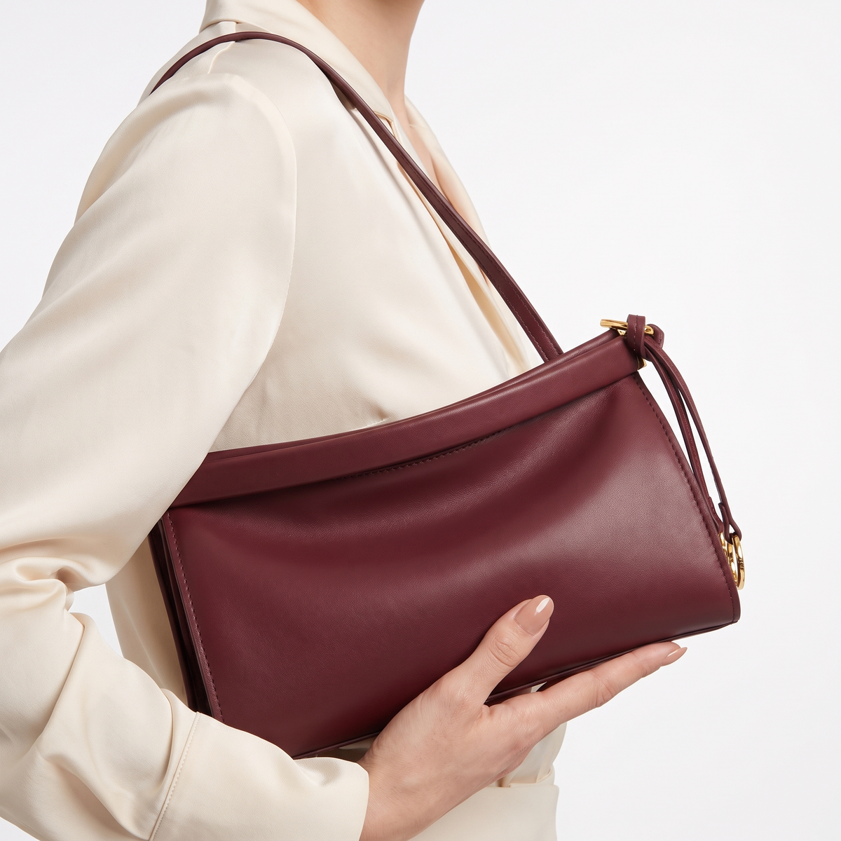 Theia Tasche
