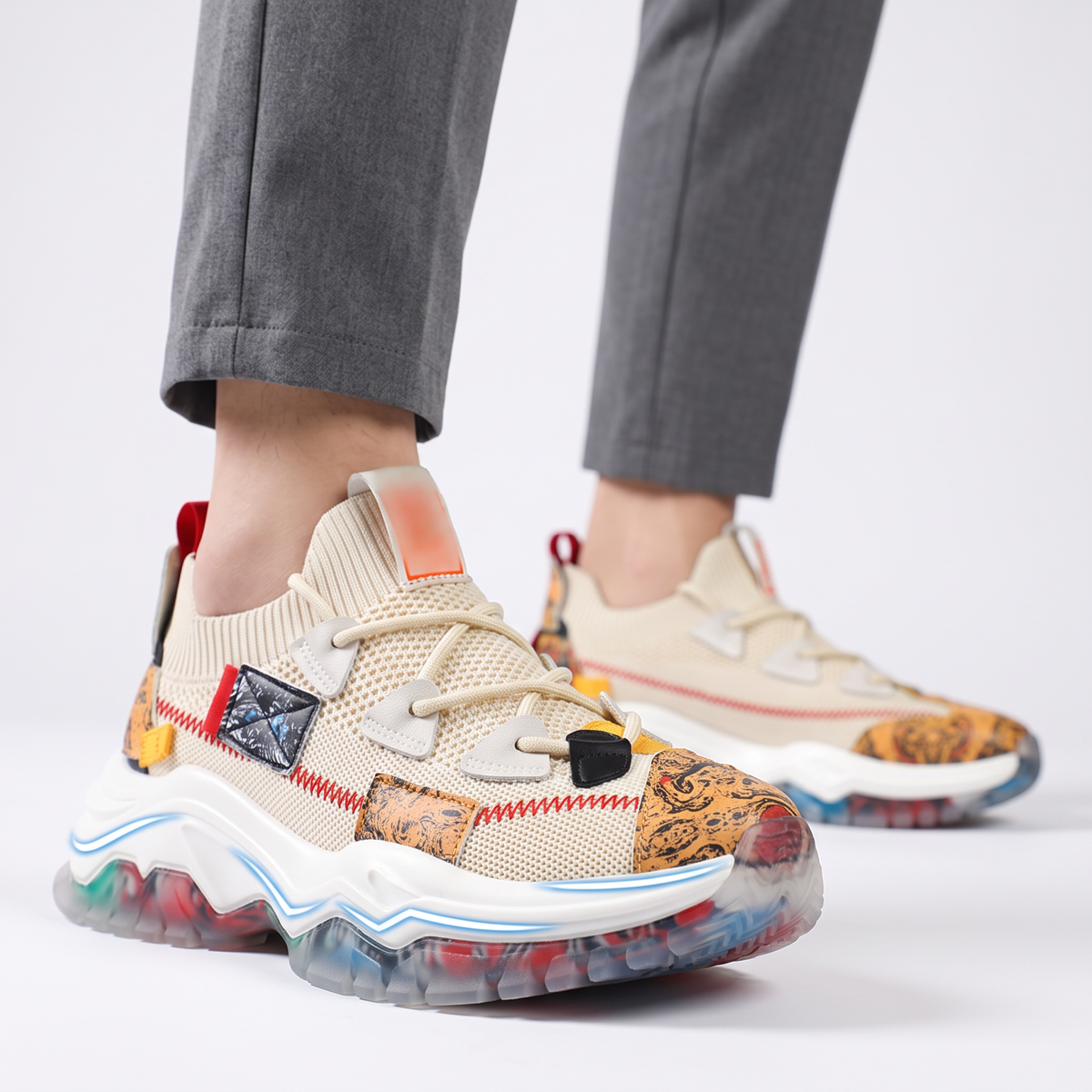 Leighton Sneaker