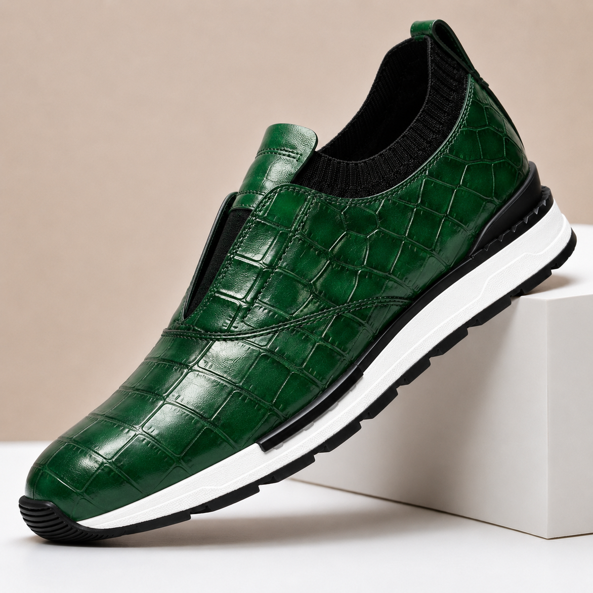 Sapatilhas Slip-On em Pele Genuína Darcel
