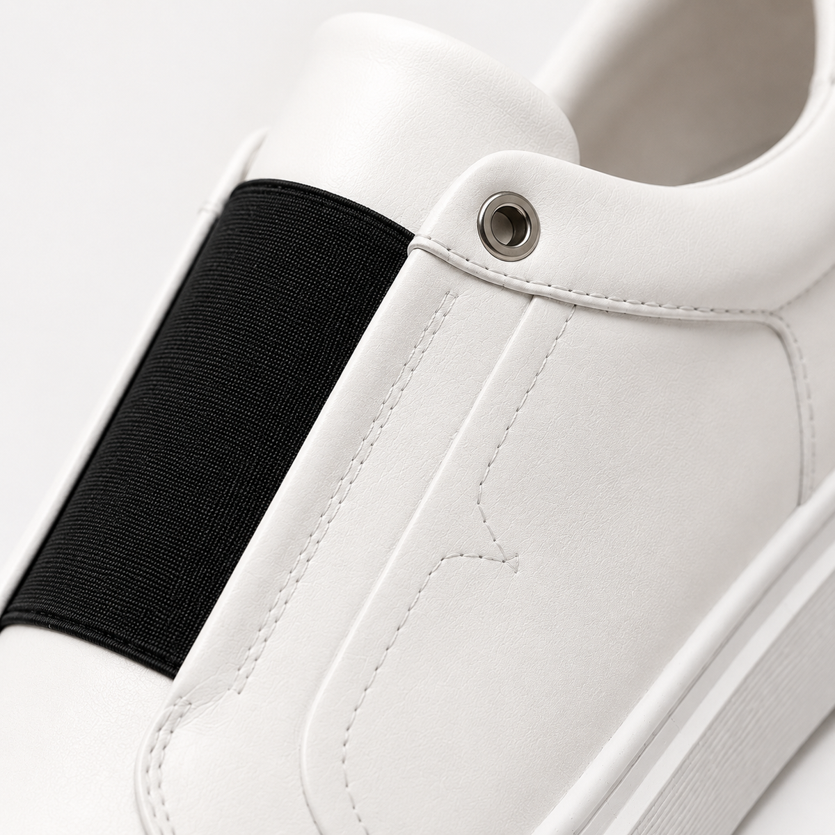 Sapatilhas Slip-On Drevo em Pele Genuína