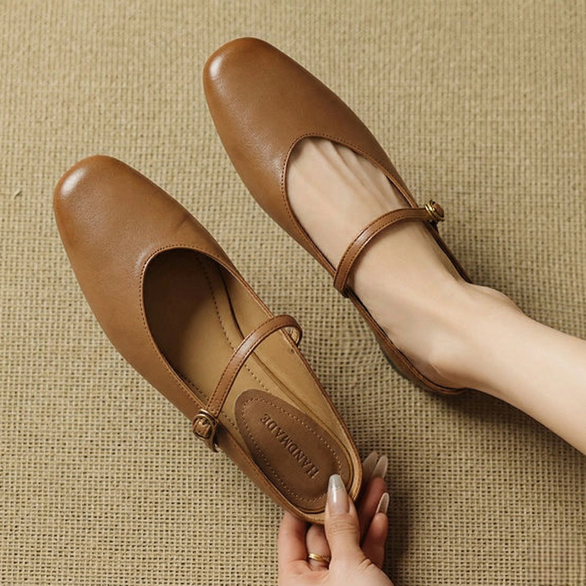 Lora mules i ægte læder