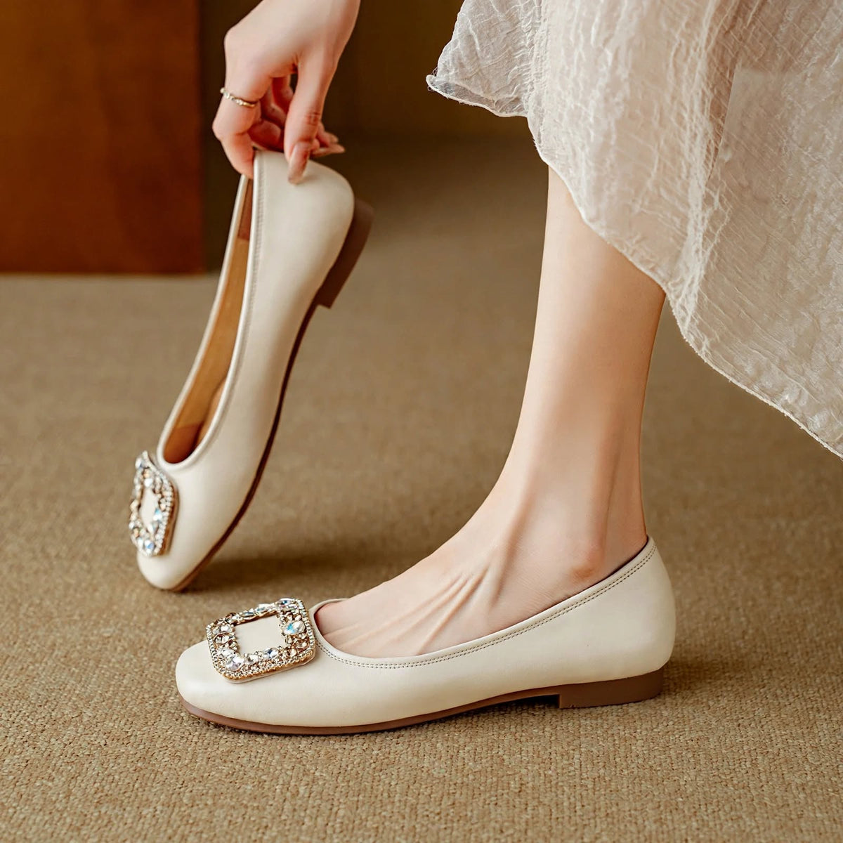 Adela flache Schuhe aus echtem Leder