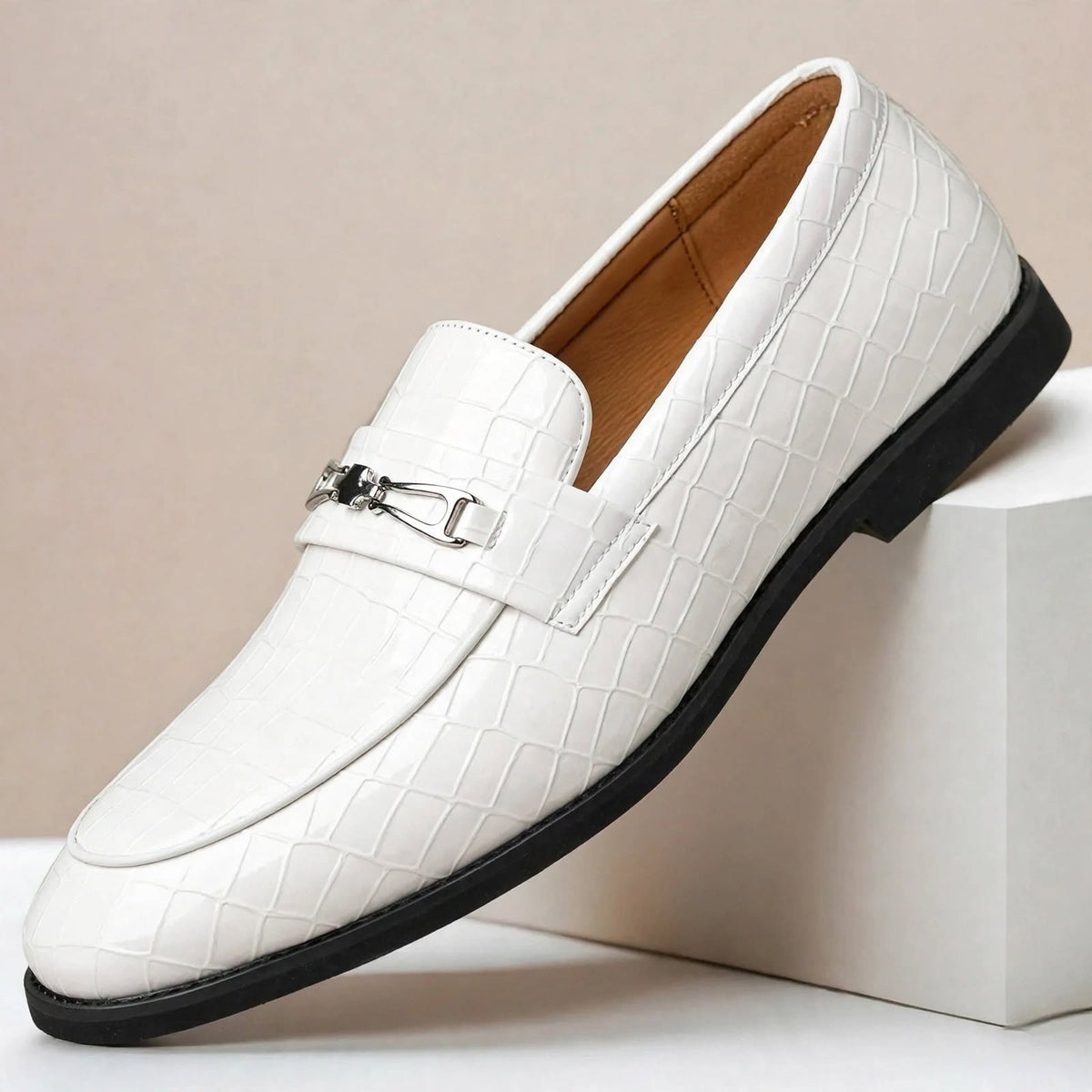 Mocassins Elvian em pele