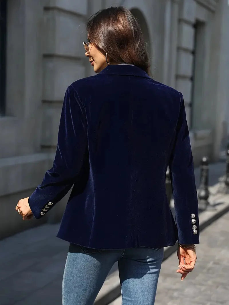 Blazer de terciopelo Erin con botones dorados