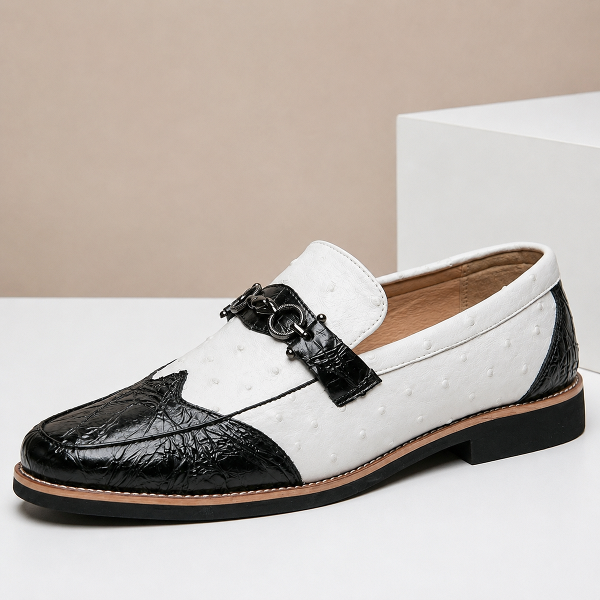 Vellano loafers i äkta läder