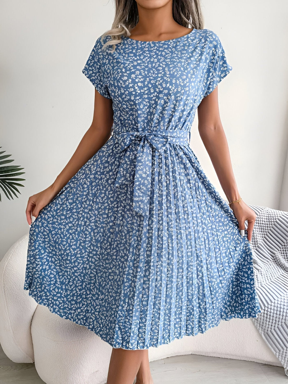 Robe trapèze plissée à fleurs Roselyn