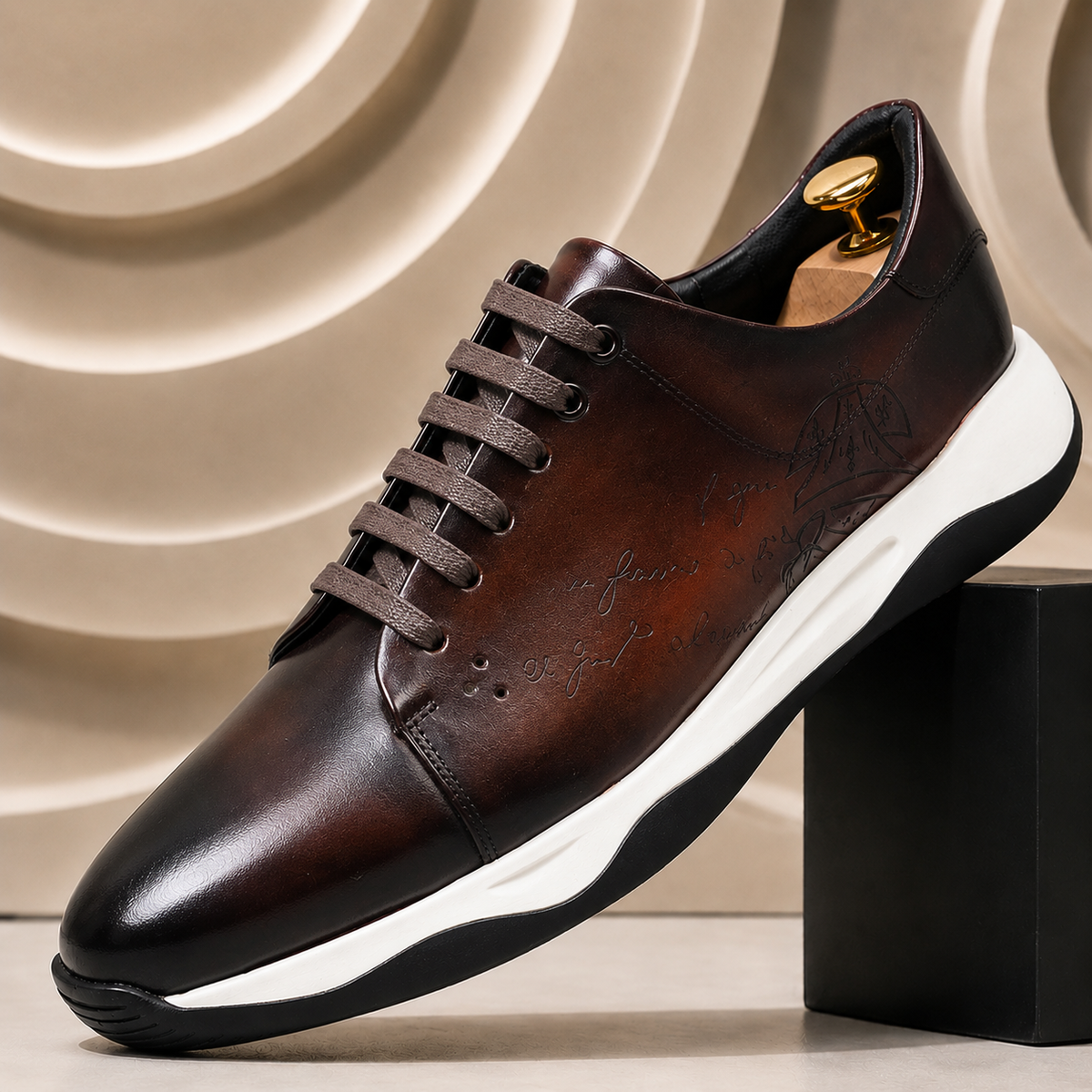 Dravani sneakers i koskinn