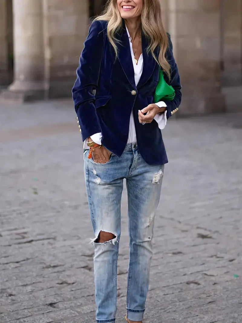 Blazer de terciopelo Erin con botones dorados
