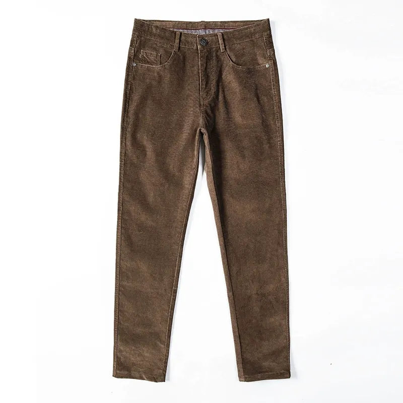 Pantalon en velours côtelé classique