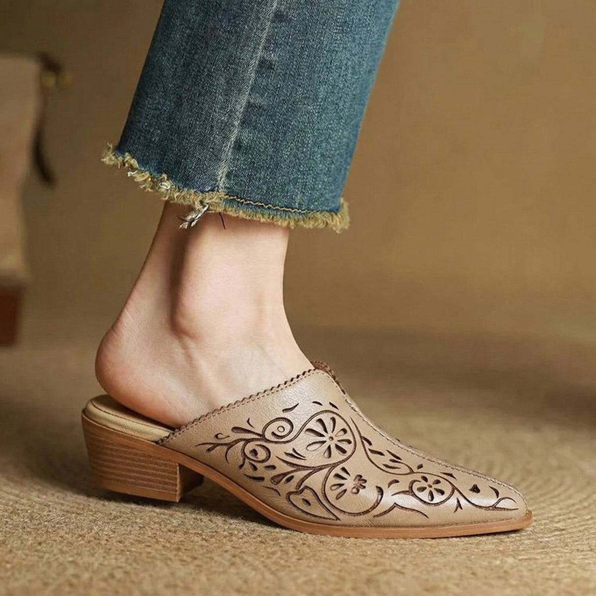 KAYLOR GENUINE LEATHER MULES - ARDEN ROVE