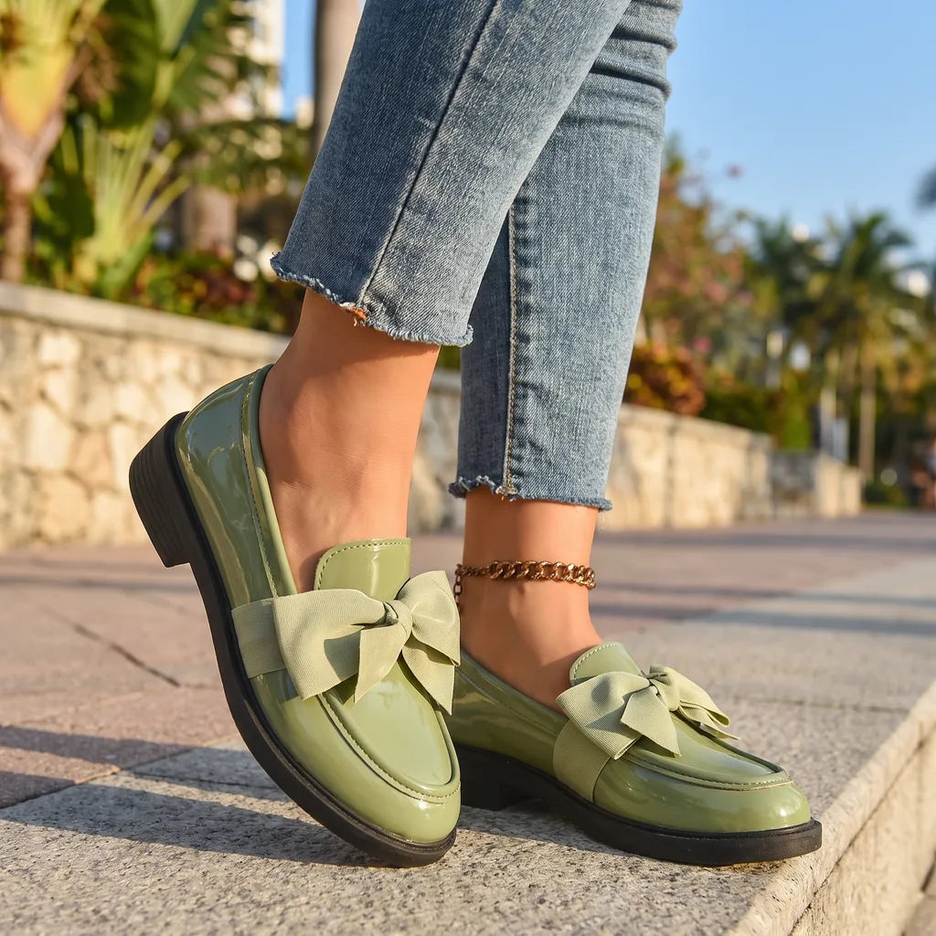 Lawrence | Women's Bow Loafers