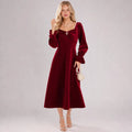 Lila | Elegantes Weihnachtskleid für Damen