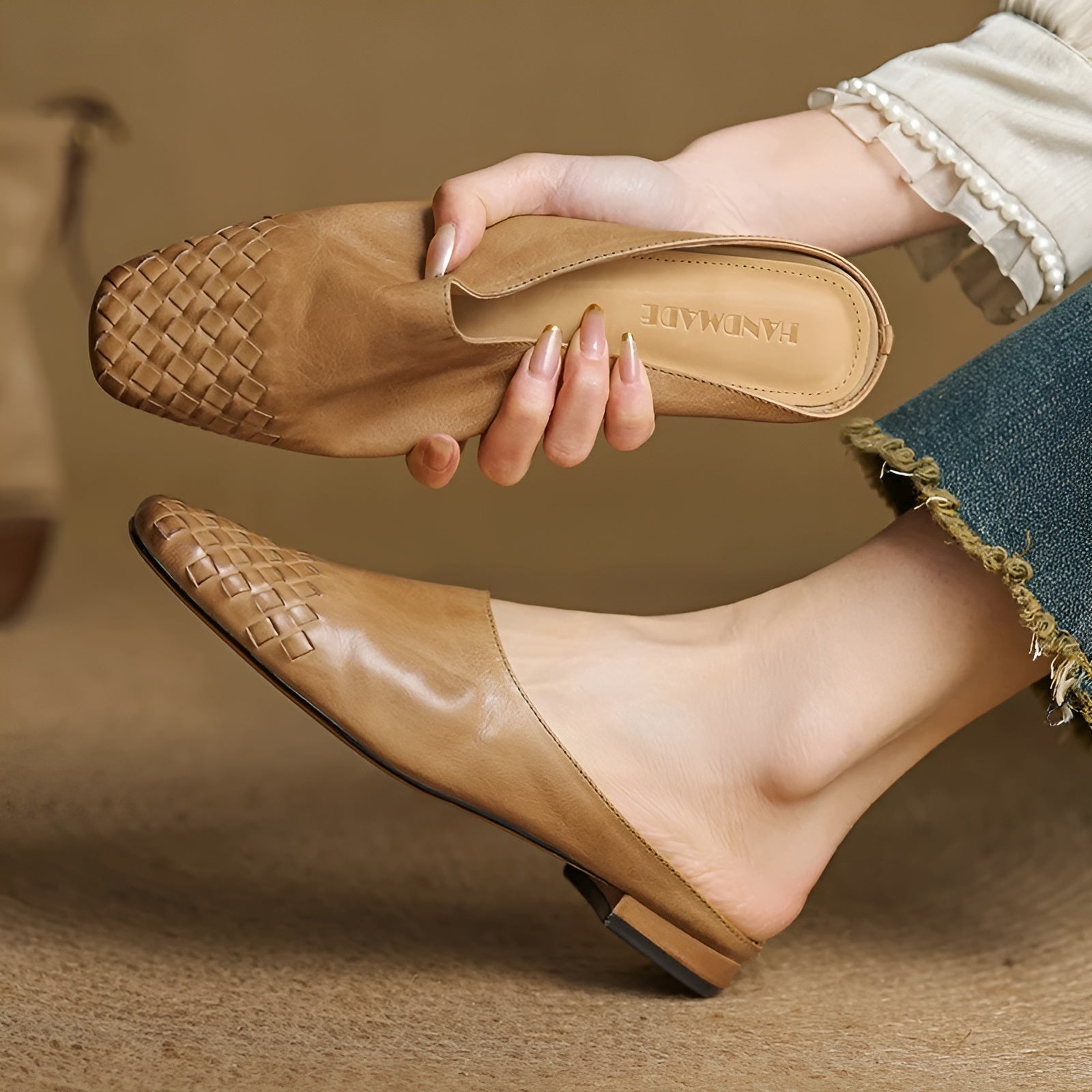 LIORA GENUINE LEATHER MULES