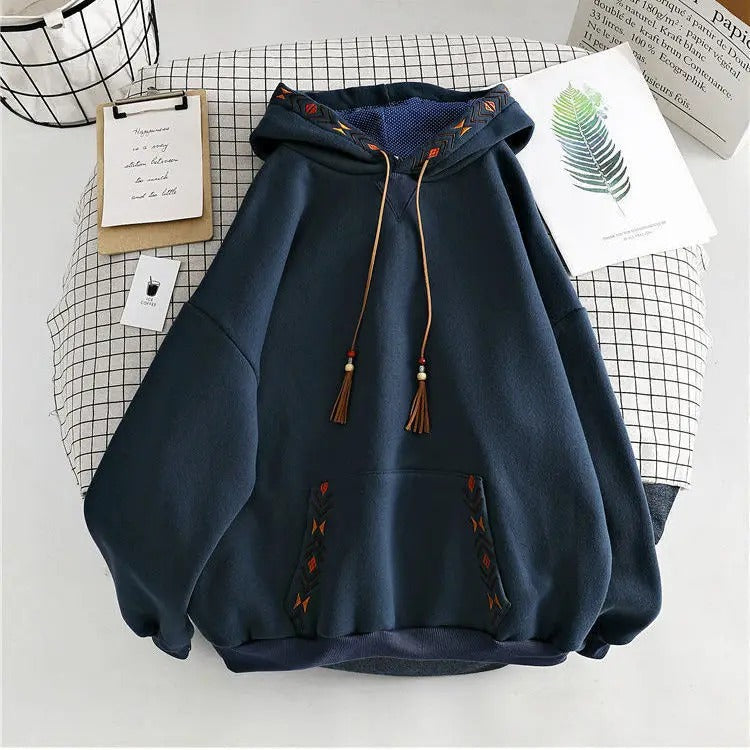 Vintagehoodie med tofsar
