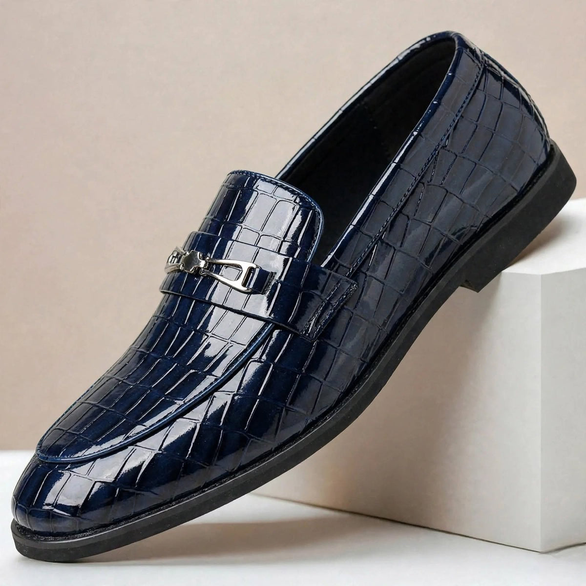 Mocassins Elvian em pele