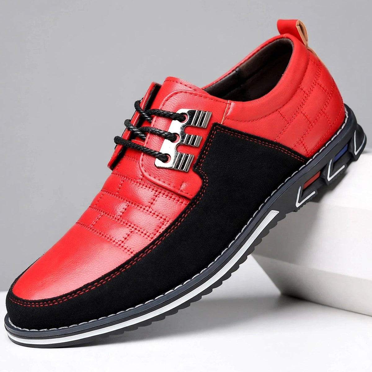 Sapatos de pele com atacadores Orlan
