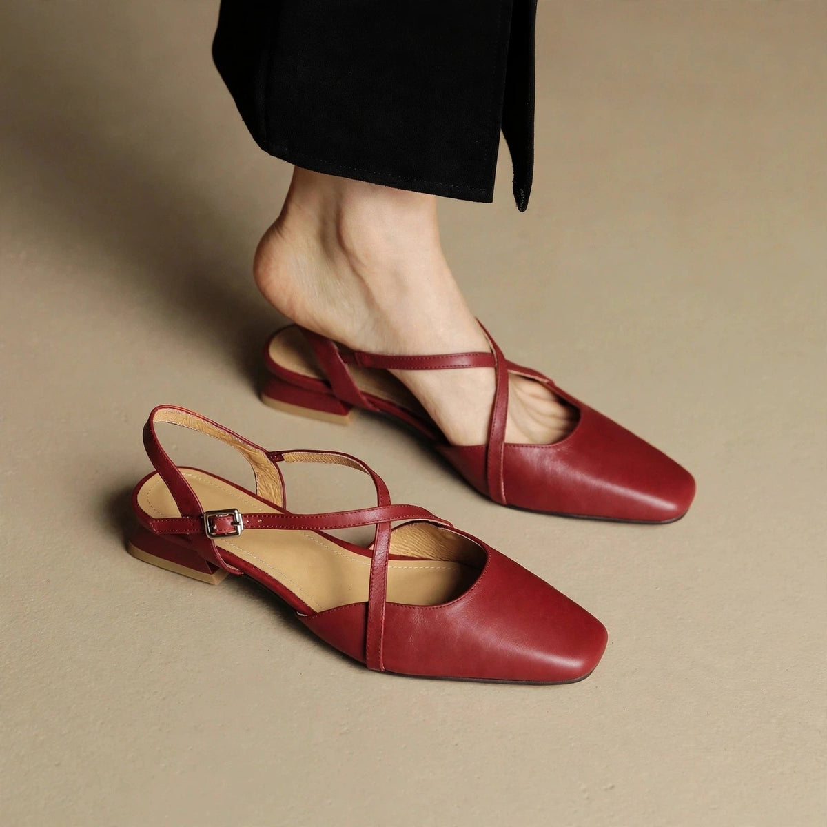 Stella Slingbacks i ægte læder med firkantet tå