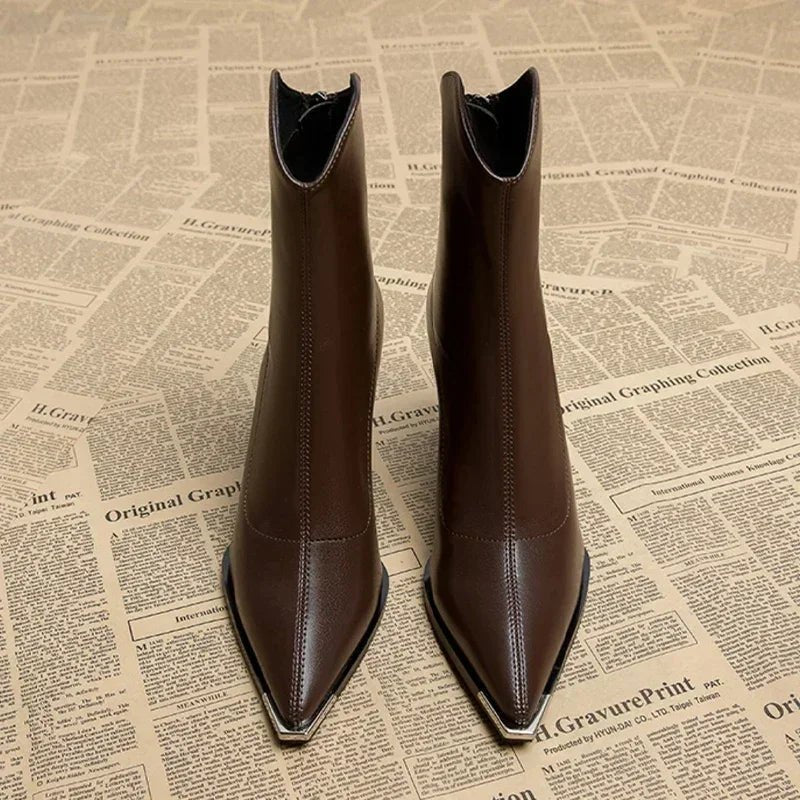 SELENA POINTED LEATHER BOOTS - ARDEN ROVE