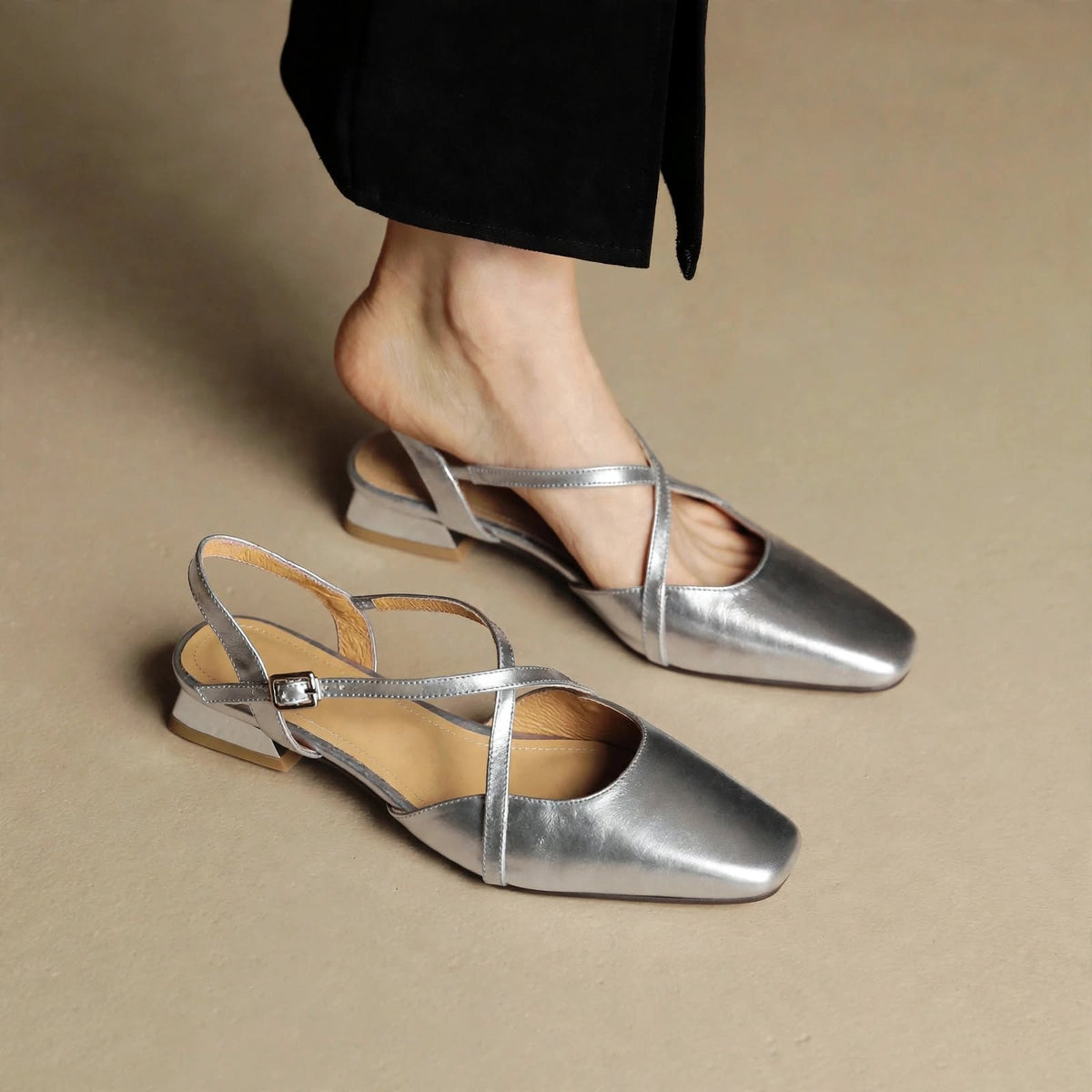 Stella Slingbacks i ægte læder med firkantet tå