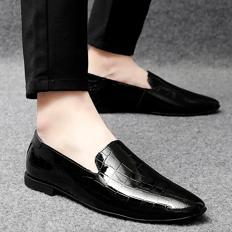 Stalwart Loafers i Äkta Läder