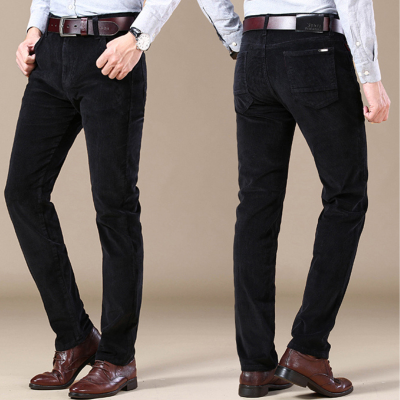 Klassische Cordhose